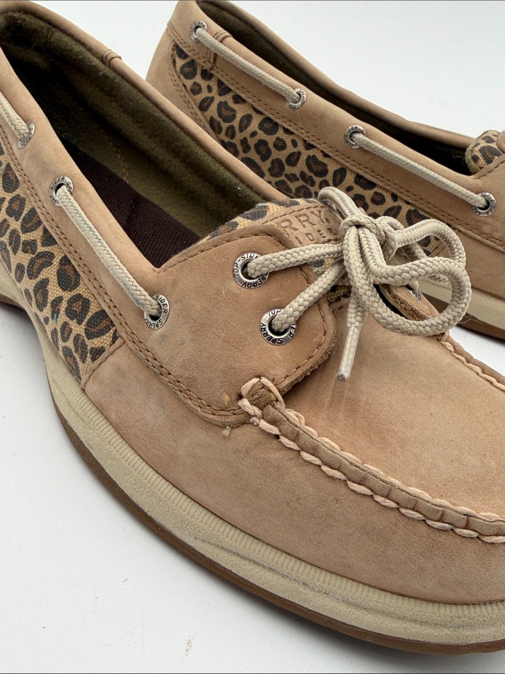 SPERRY TOPSIDER sz11 NICE Angelfish Suede Leather Leopard Print Two Eye